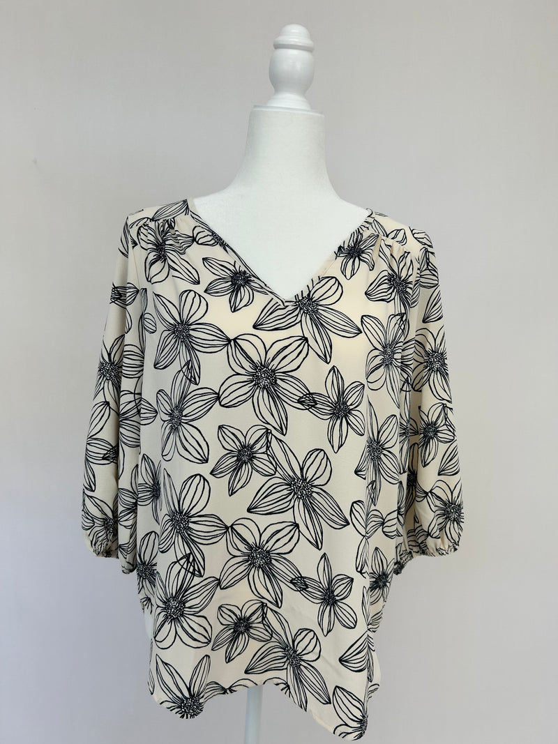 Ivory Navy Floral Blouse- -Trendy Me Boutique, Granada Hills California