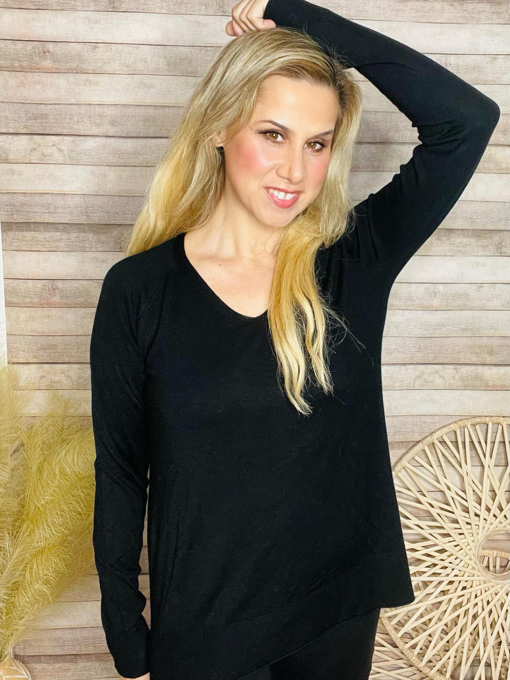 Black Tunic Sweater V-Neck- -Trendy Me Boutique, Granada Hills California