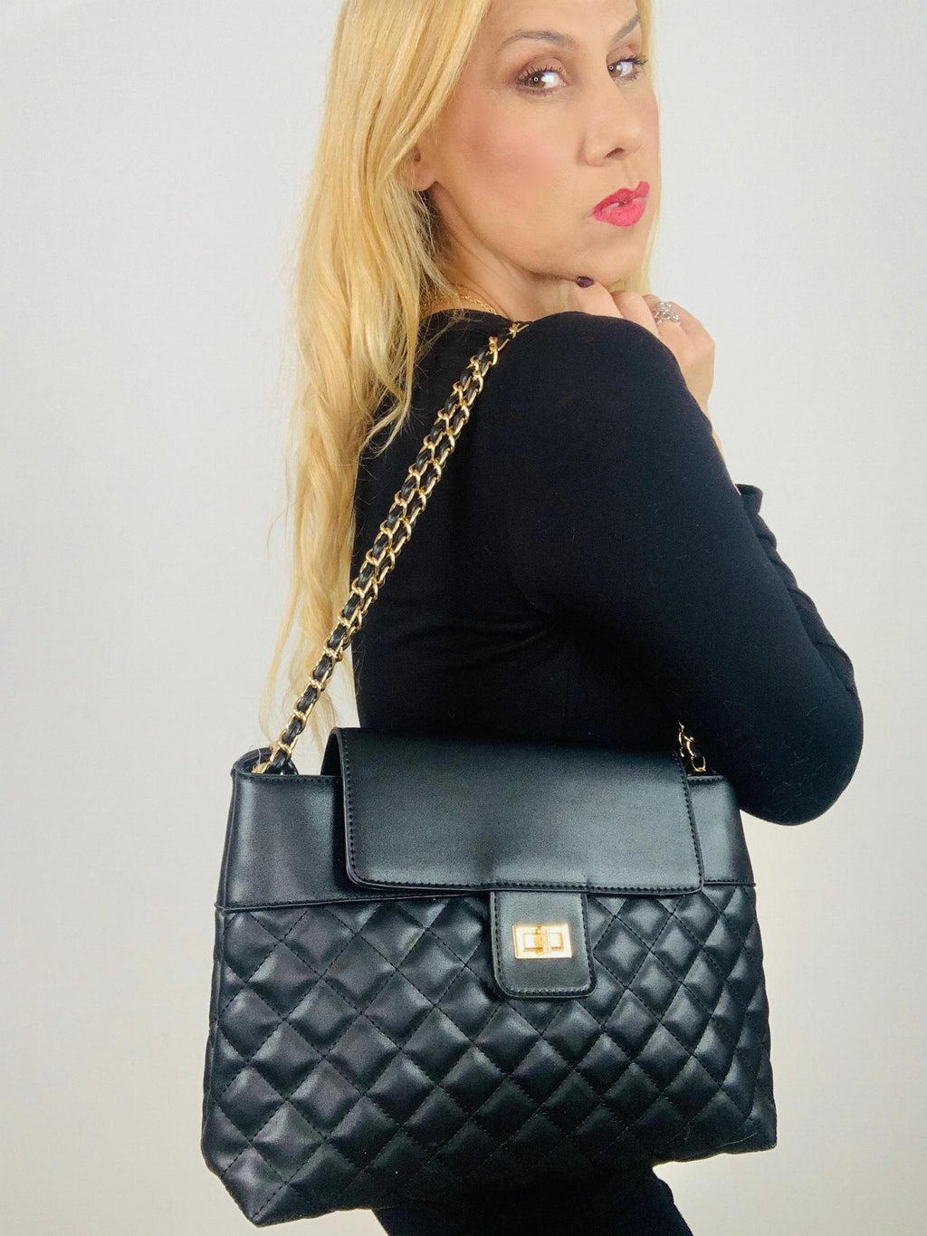Black Quilted Chain Bag- -Trendy Me Boutique, Granada Hills California