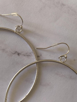 Hammered Loop Silver Earrings- -Trendy Me Boutique, Granada Hills California