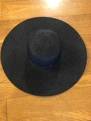 Floppy Beach Hat- -Trendy Me Boutique, Granada Hills California