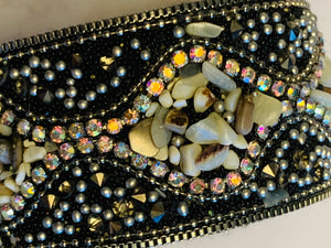 Black Legendary Beaded Magnetic Bracelet- -Trendy Me Boutique, Granada Hills California