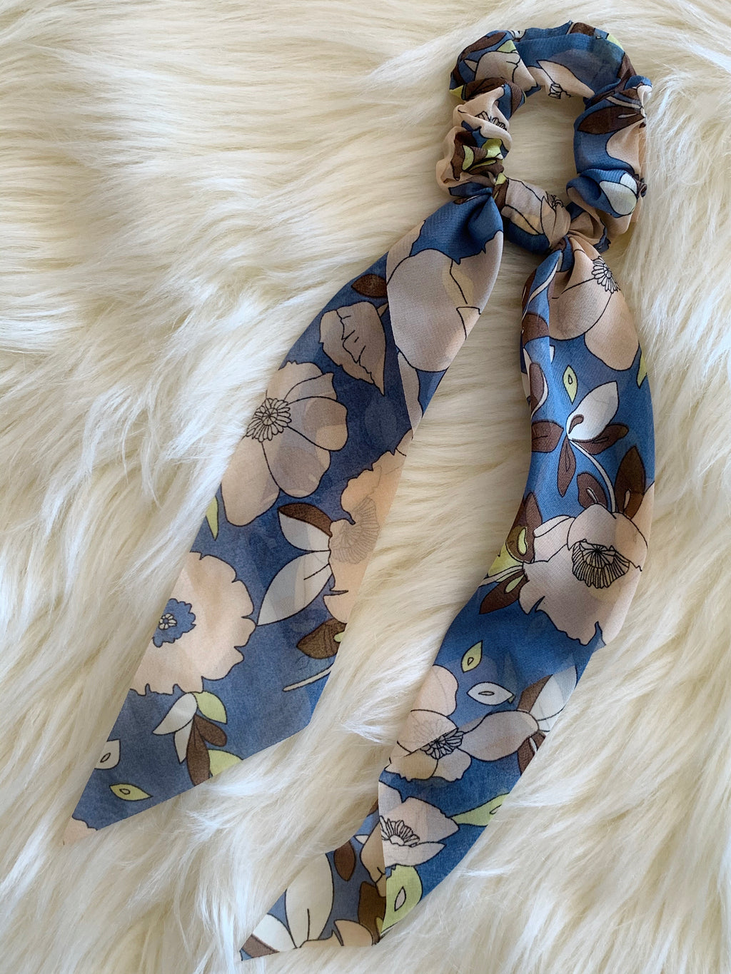 Blue Tan Floral Hair Tie- -Trendy Me Boutique, Granada Hills California