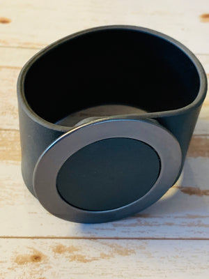 Leather Metal Circle Bracelet- -Trendy Me Boutique, Granada Hills California