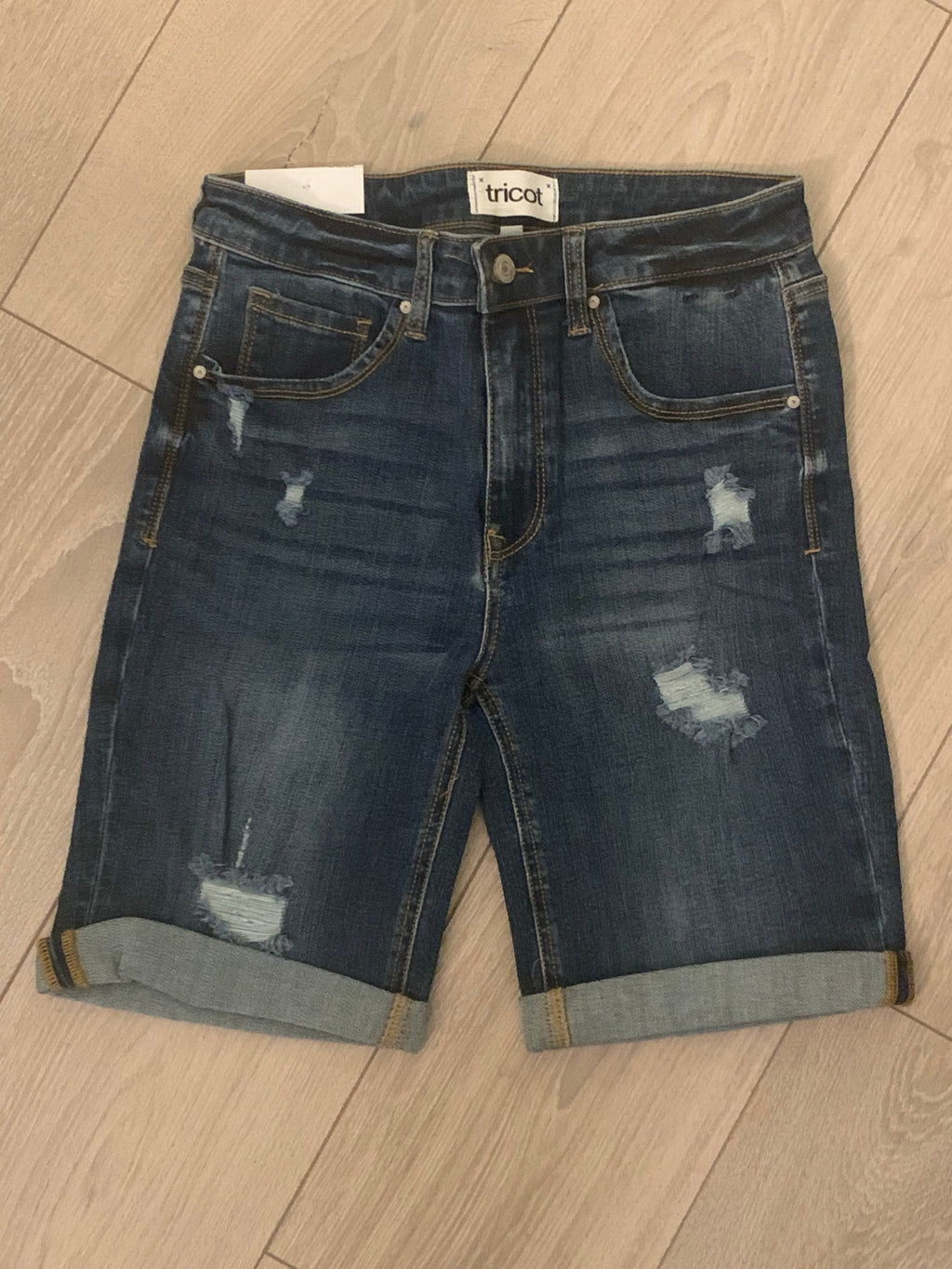 Bermuda Denim Roll Up Short- -Trendy Me Boutique, Granada Hills California