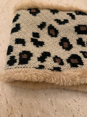 Taupe Leopard Fuzzy Headband- -Trendy Me Boutique, Granada Hills California
